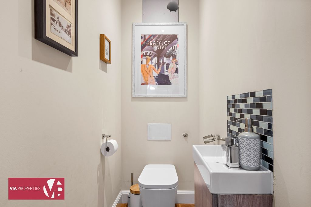 Additional image 19 of 4 bed detached house for saleMckenzie Road, Broxbourne EN10