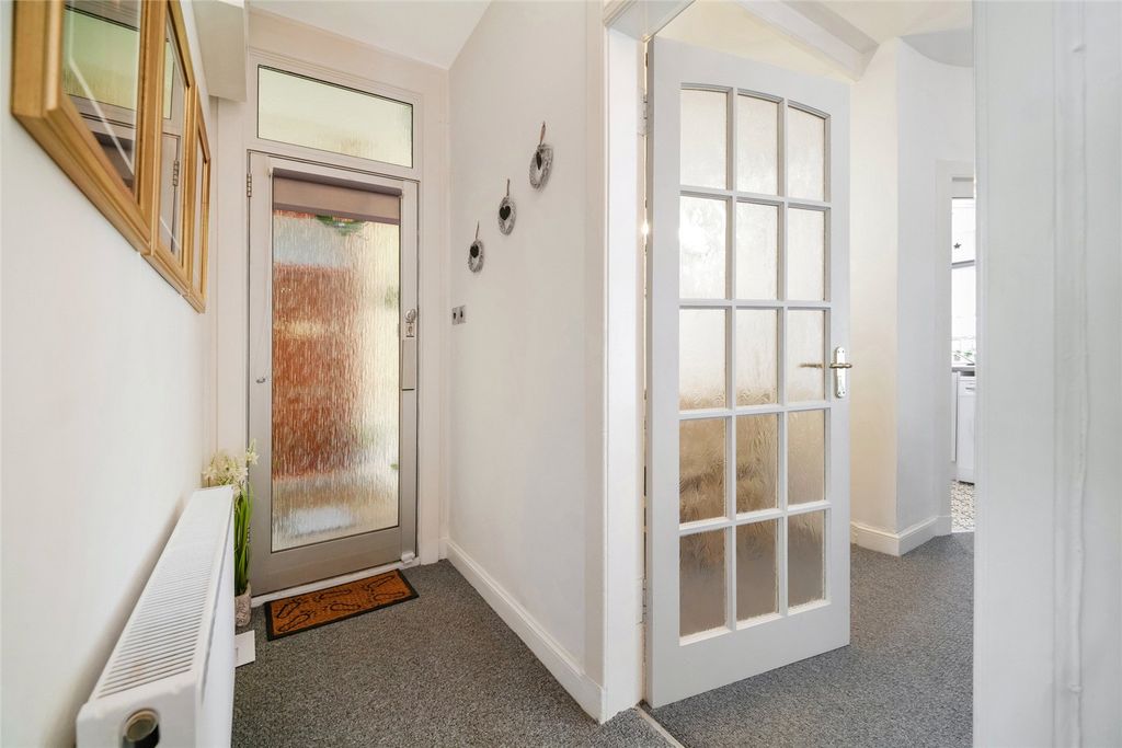 Additional image 9 of 1 bed flat for saleDean Road, Kilbirnie, North Ayrshire KA25