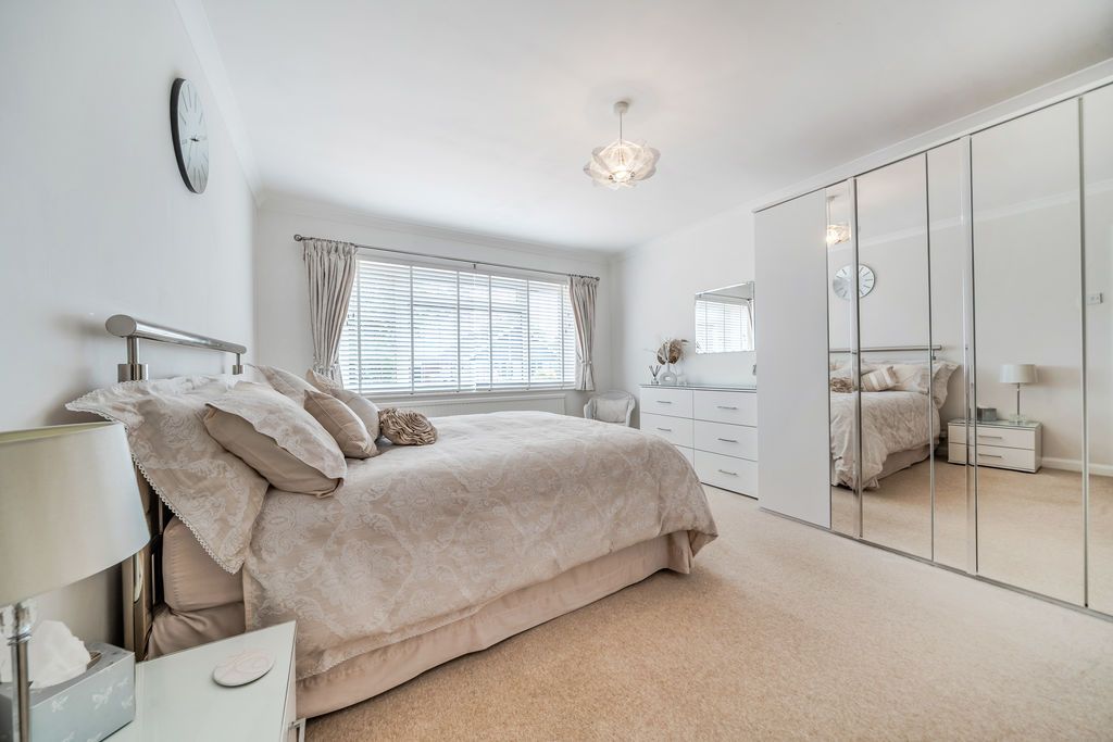 Additional image 12 of 4 bed detached house for saleHartshill, Bedford MK41
