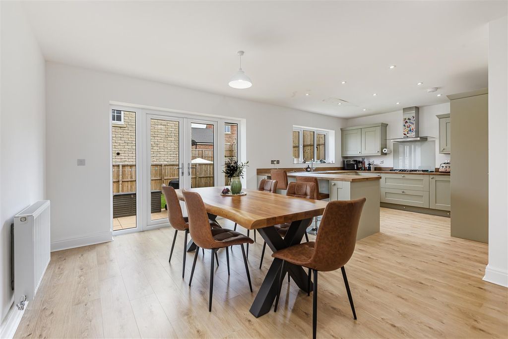 Additional image 4 of 5 bed detached house for saleMerlin Drive, Barnard Castle DL12