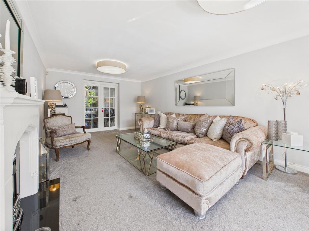 Additional image 8 of 5 bed detached house for saleAlder Close, Brough HU15