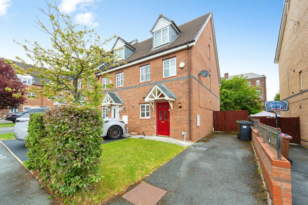 3 bed end terrace house for saleMerlin Road, Prenton, Merseyside CH42