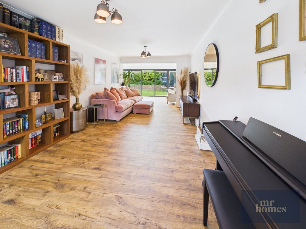 Additional image 4 of 4 bed detached house for salePatreane Way, Michaelston Gardens, Cardiff CF5