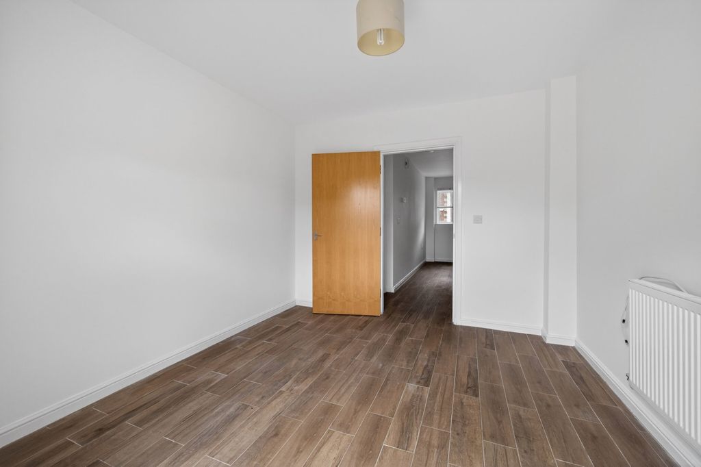 Additional image 6 of 4 bed terraced house for saleMeadowland Close, Caerphilly CF83