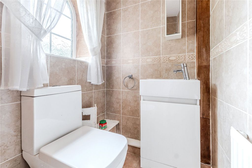 Additional image 9 of 4 bed detached house for saleLilac Cottage, Blue Hill Lane, Leeds, West Yorkshire LS12