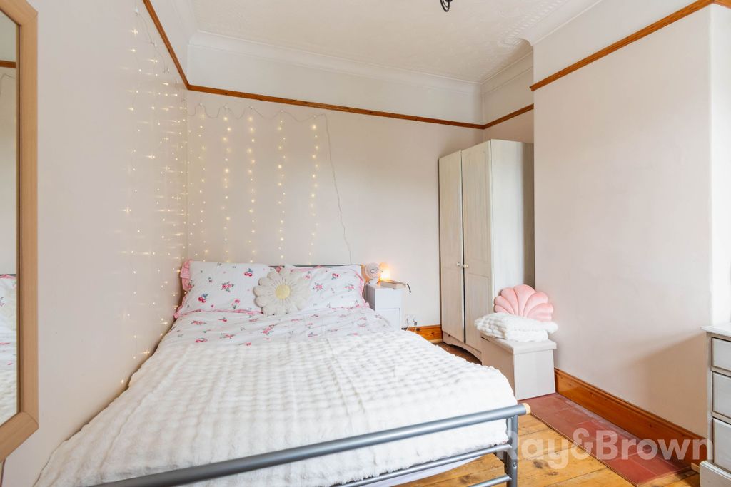 Additional image 34 of 4 bed terraced house for saleLlanishen Street, Heath, Cardiff CF14