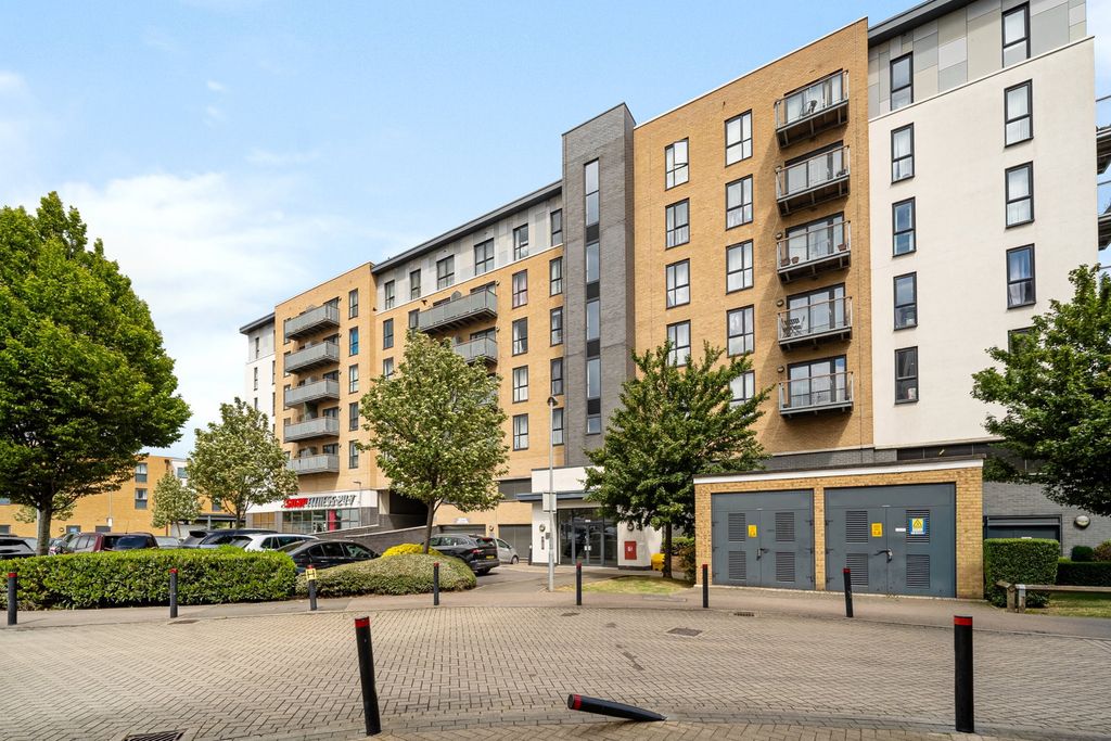 Additional image 9 of 2 bed flat for saleHackney House, Clydesdale Way DA17