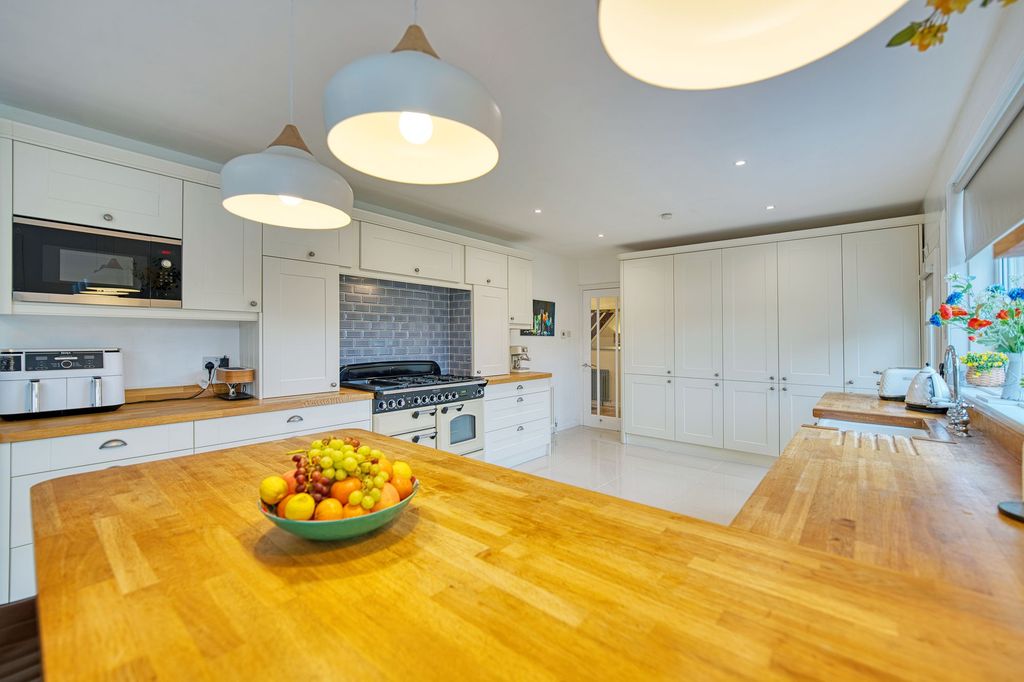 Additional image 14 of 5 bed detached house for saleCraigstewart Crescent, Ayr KA7