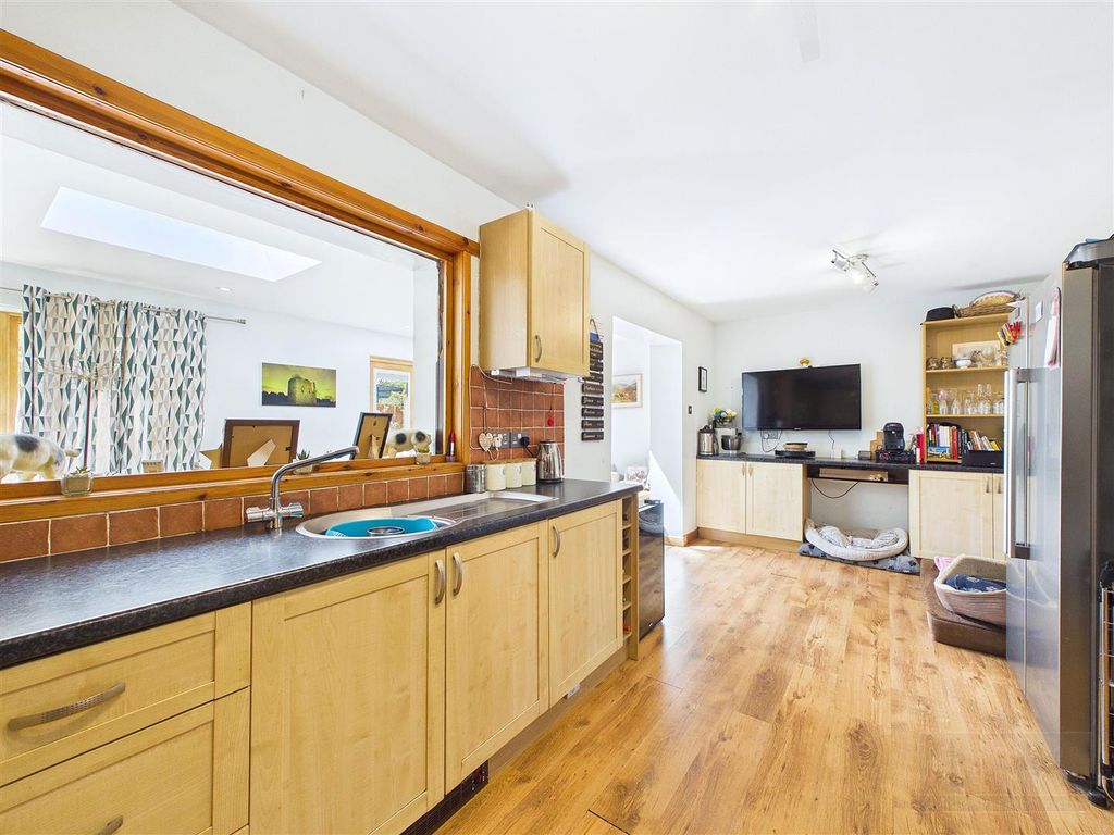 Additional image 8 of 3 bed detached bungalow for salePortobello, 108B High Street, Grantown On Spey PH26