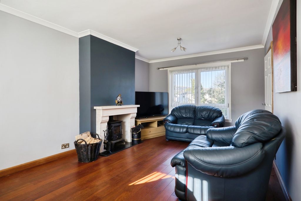 2 bed semi-detached house for saleSmith Crescent, Alexandria G83 photo 2
