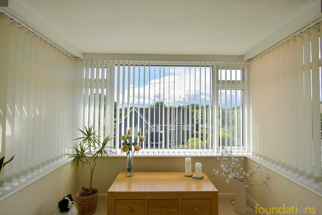 Additional image 12 of 3 bed flat for saleCollington Avenue, Bexhill-On-Sea TN39