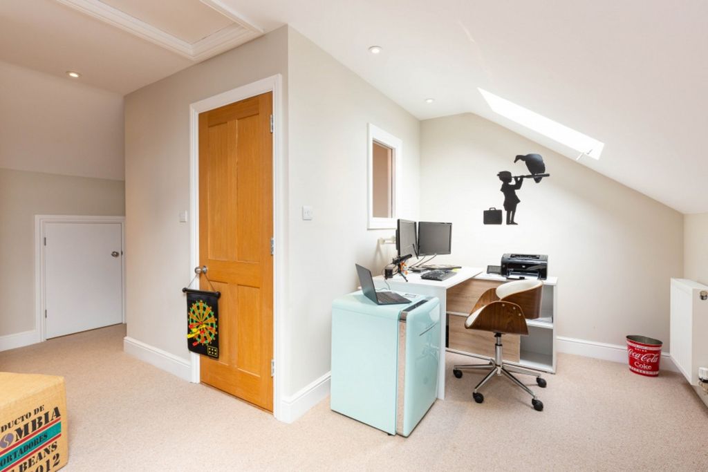 Additional image 10 of 4 bed terraced house for saleOrchard Square, Caversfield OX27
