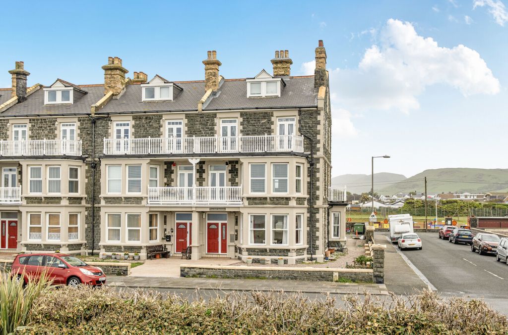 Additional image 18 of 2 bed flat for saleTrem Enlli, Tywyn, Gwynedd LL36
