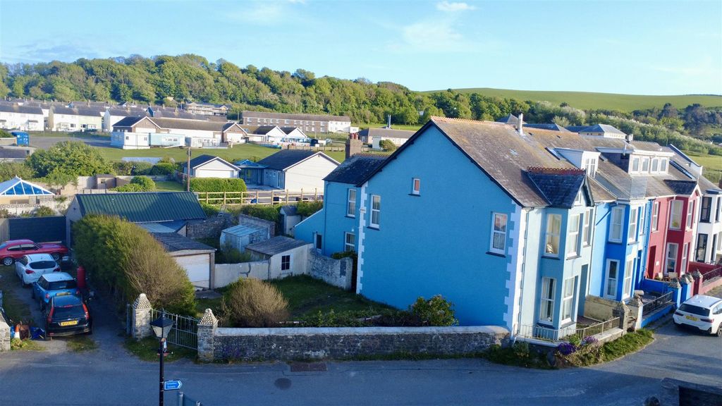 Additional image 38 of 5 bed end terrace house for saleBeach Parade, Aberaeron SA46