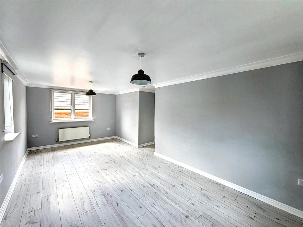 Additional image 4 of 2 bed flat for saleGolden Mile View, Newport NP20