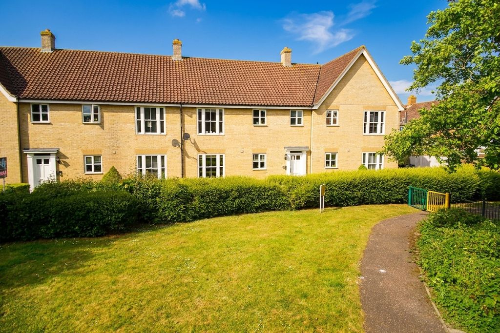2 bed flat for saleBromedale Avenue, Mulbarton, Norwich NR14