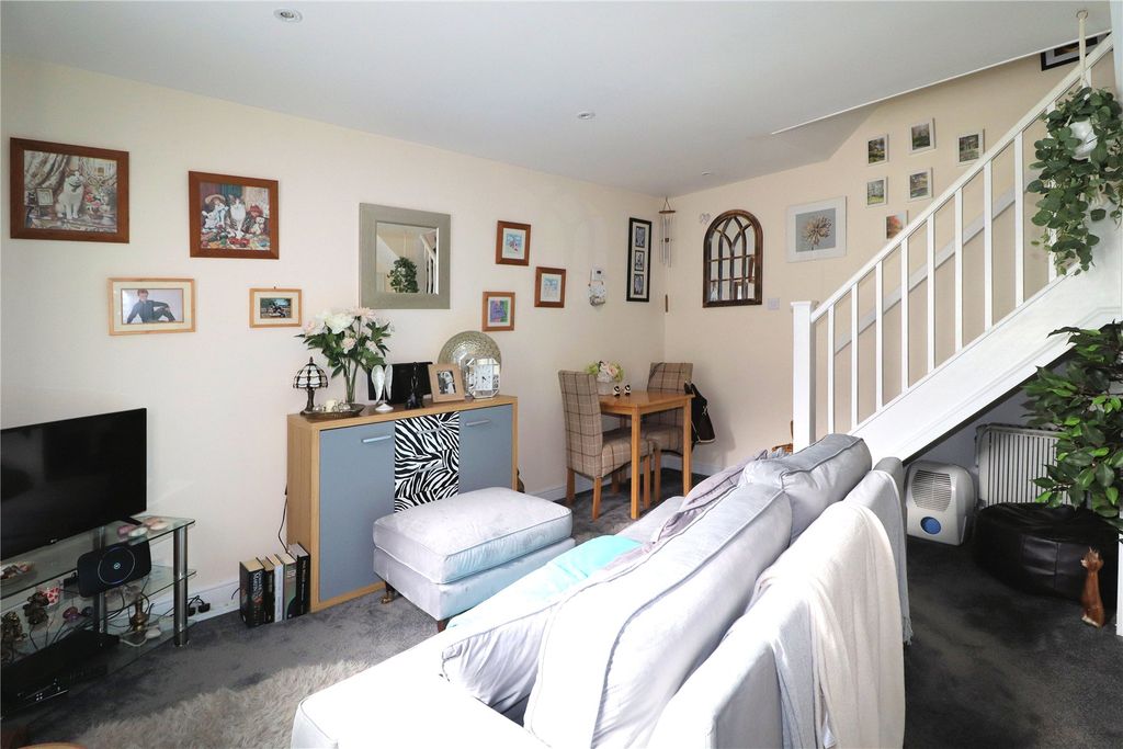 Additional image 3 of 2 bed end terrace house for saleWoking, Surrey GU21
