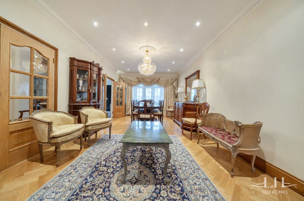 Additional image 11 of 4 bed detached house for saleNelmes Road, Emerson Park RM11