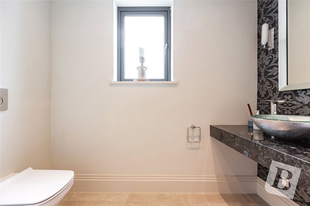 Additional image 34 of 5 bed detached house for saleNelmes Road, Emerson Park RM11