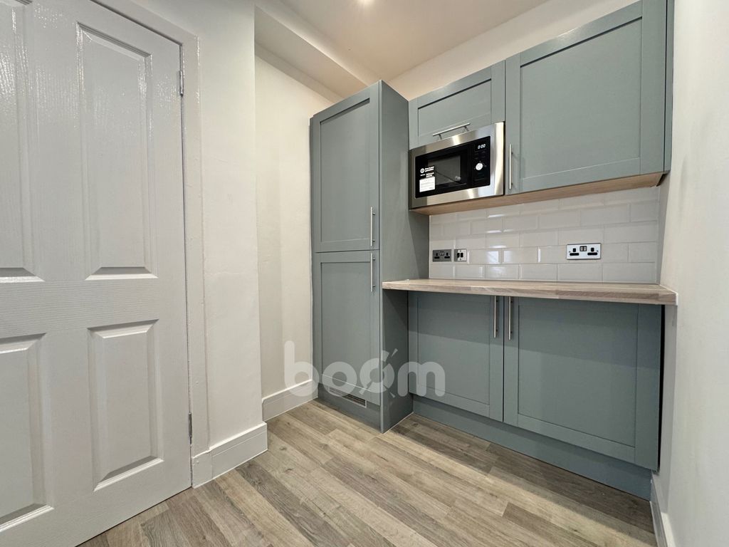 Additional image 4 of 1 bed flat for saleFlat 0/1 13 Mains Road, Beith KA15
