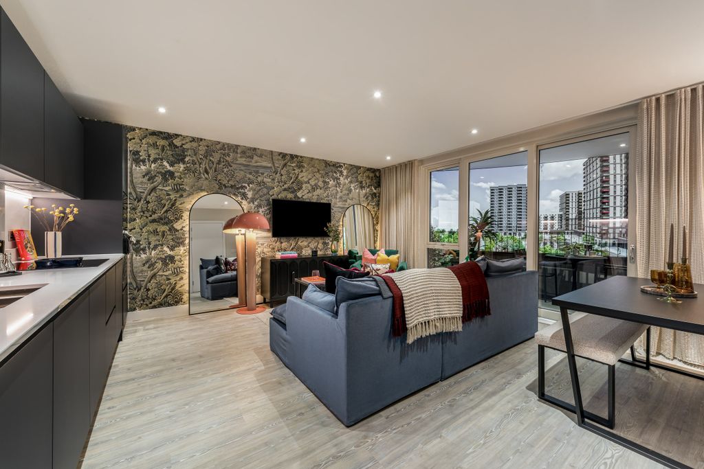 Additional image 10 of 3 bed flat for saleDagenham Green, Kent Avenue, Dagenham RM9