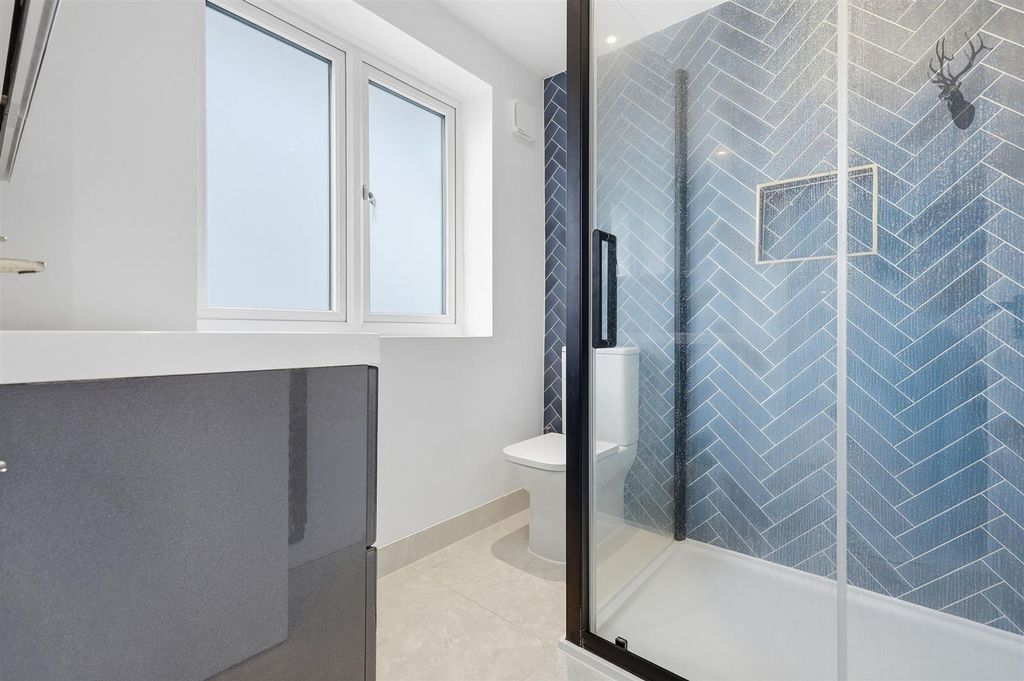 Additional image 26 of 4 bed detached house for saleRussell Road, Buckhurst Hill IG9
