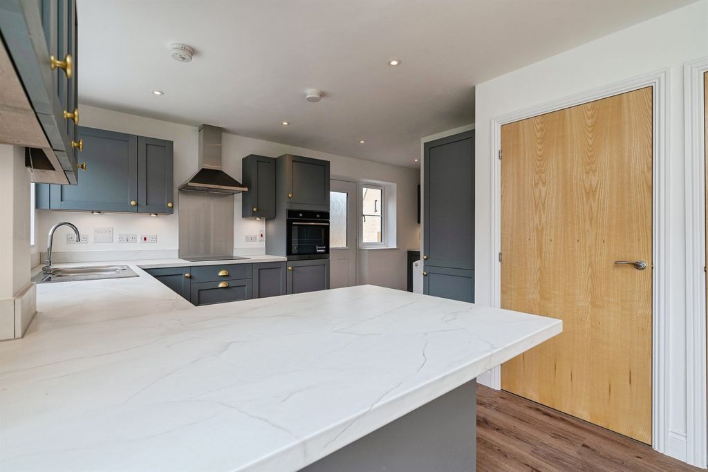 Additional image 6 of 4 bed detached house for saleJubilee Way, Holton, Halesworth IP19