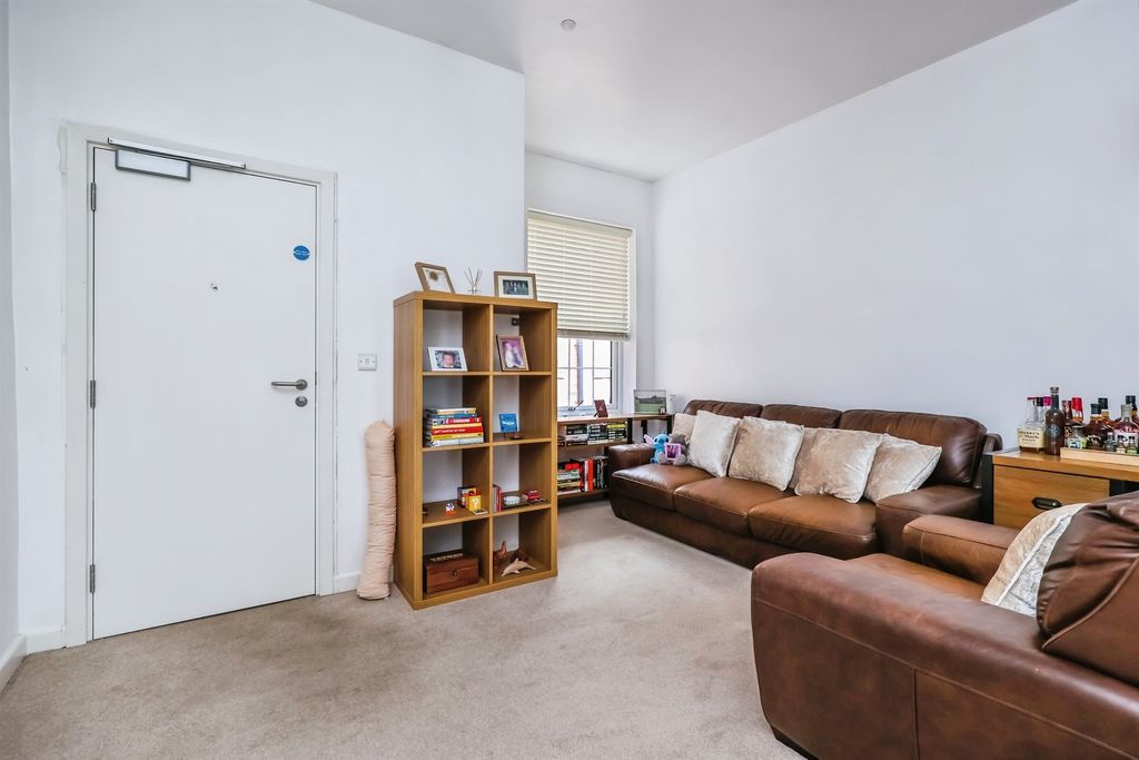 Additional image 3 of 1 bed flat for saleWood Street, Ilkeston DE7