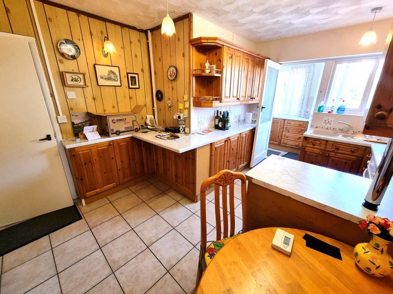Additional image 4 of 3 bed semi-detached bungalow for saleHeol Ty-Gwyn, Caerphilly CF83