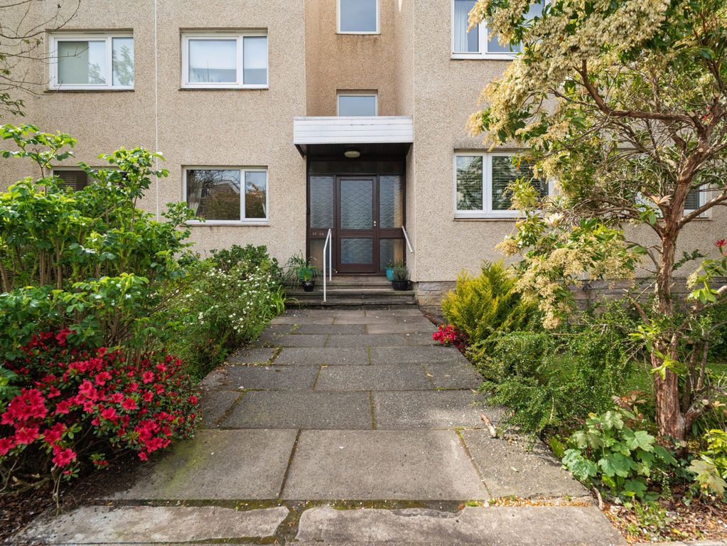 3 bed flat for saleNetherblane, Blanefield, Glasgow G63 photo 2