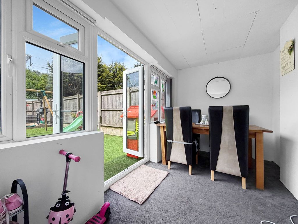 Additional image 7 of 3 bed semi-detached house for saleHeol Trecastell, Caerphilly CF83