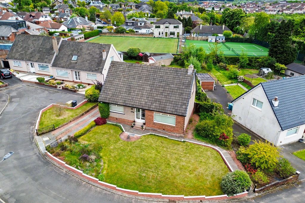 3 bed detached house for saleSpringwells Crescent, Airdrie ML6