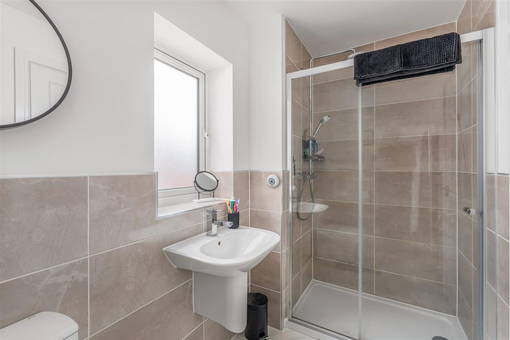 Additional image 16 of 4 bed detached house for saleThenford Way, Banbury OX16