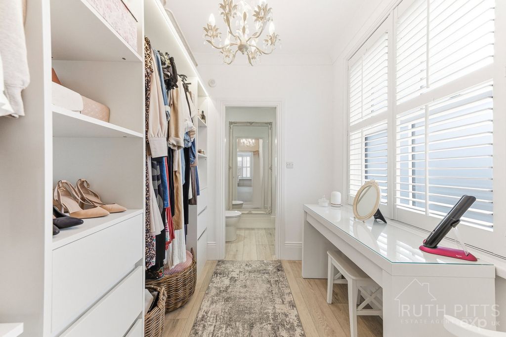 Additional image 38 of 5 bed semi-detached house for saleChurch Street, Brierley, Barnsley S72