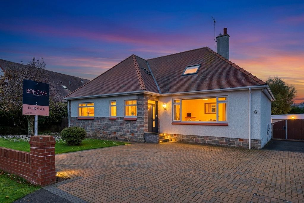 5 bed detached house for saleCraigstewart Crescent, Ayr KA7