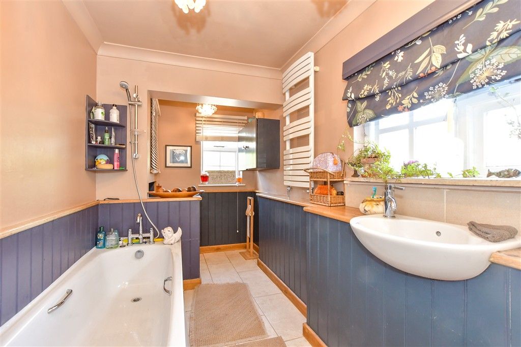 Additional image 18 of 4 bed town house for saleTarrant Street, Arundel, West Sussex BN18