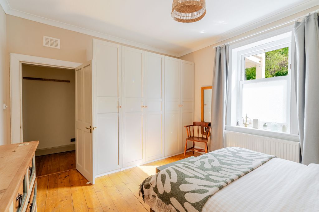 Additional image 13 of 3 bed flat for sale3 Harlaw Road, Balerno, Edinburgh EH14