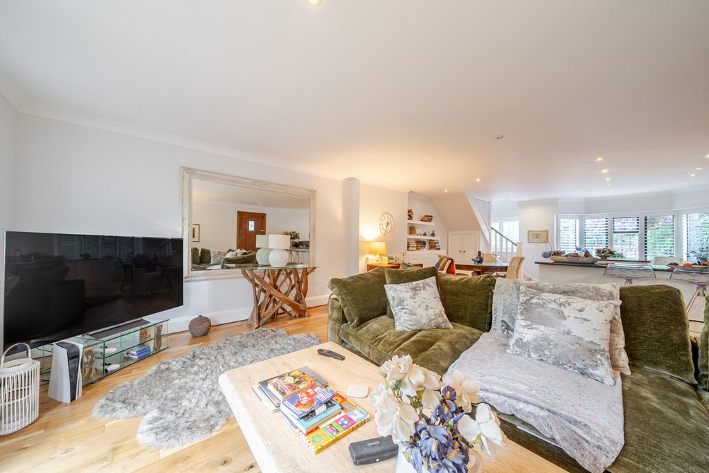 Additional image 19 of 6 bed detached house for saleShawfield Park, Bromley BR1