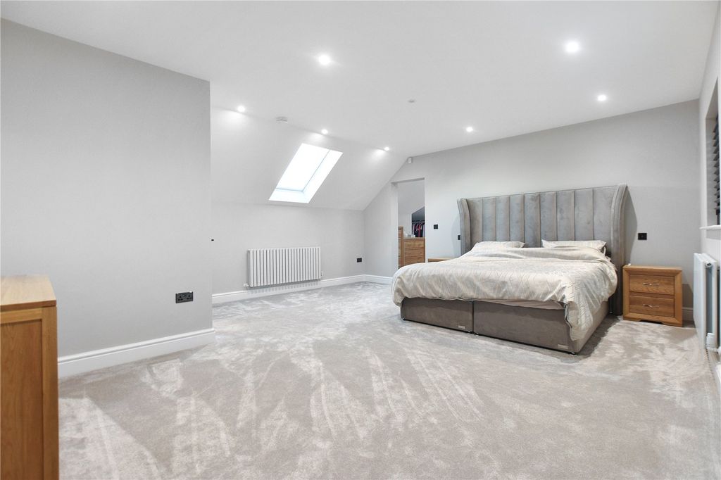 Additional image 17 of 5 bed bungalow for saleWoodlands Park, Bexley, Kent DA5