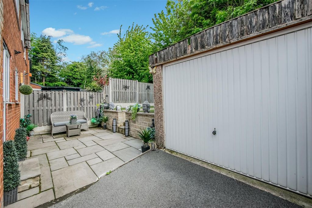 Additional image 20 of 3 bed semi-detached house for saleWheelwright Close, Leeds LS12
