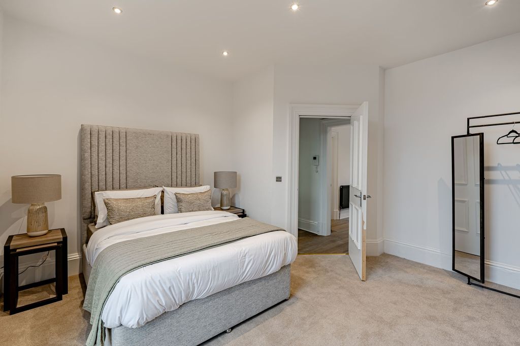 Additional image 9 of 2 bed flat for saleApartment 3, 16 Victoria Place, Carlisle CA1