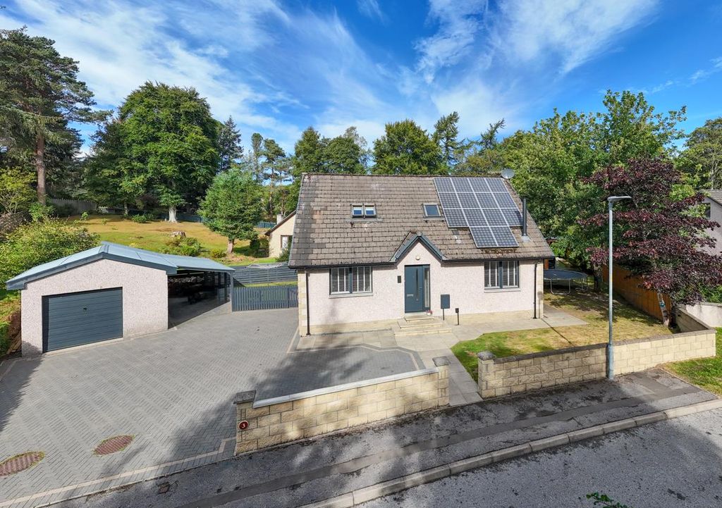 4 bed detached house for sale3 Rhuarden Court, Grantown On Spey PH26