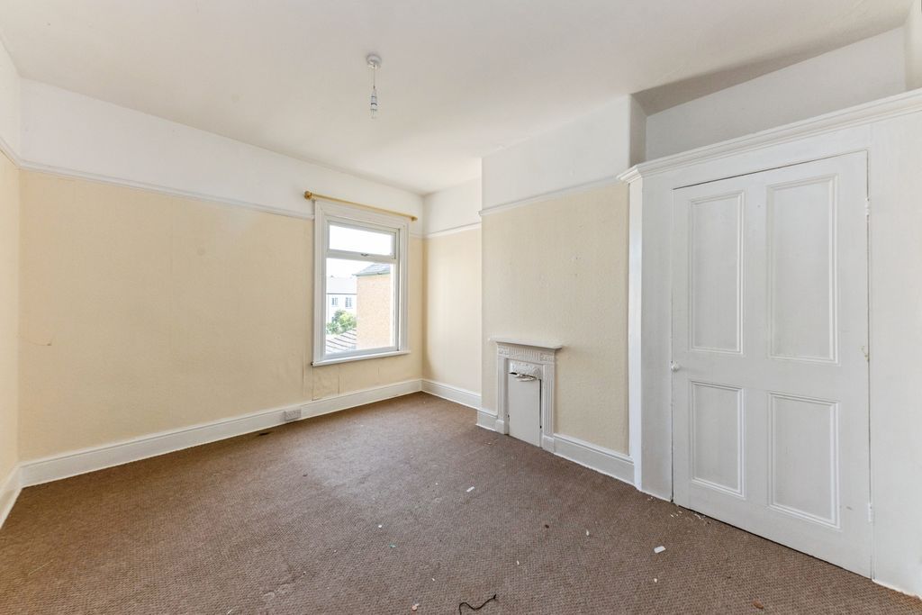 Additional image 5 of 2 bed flat for saleAlgernon Street, Grimsby DN32