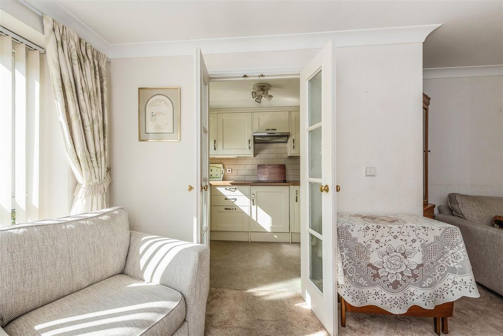 Additional image 6 of 2 bed flat for saleOld Winton Road, Andover SP10