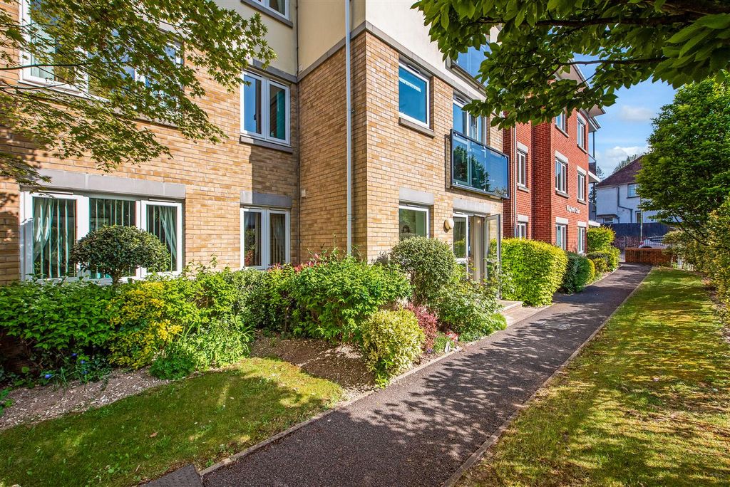 Additional image 19 of 2 bed flat for saleOld Winton Road, Andover SP10