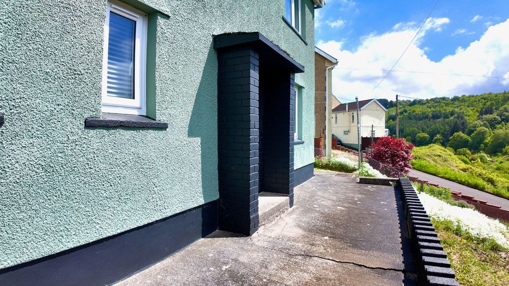 Additional image 12 of 3 bed semi-detached house for saleBronawelon Terrace, Crumlin NP11