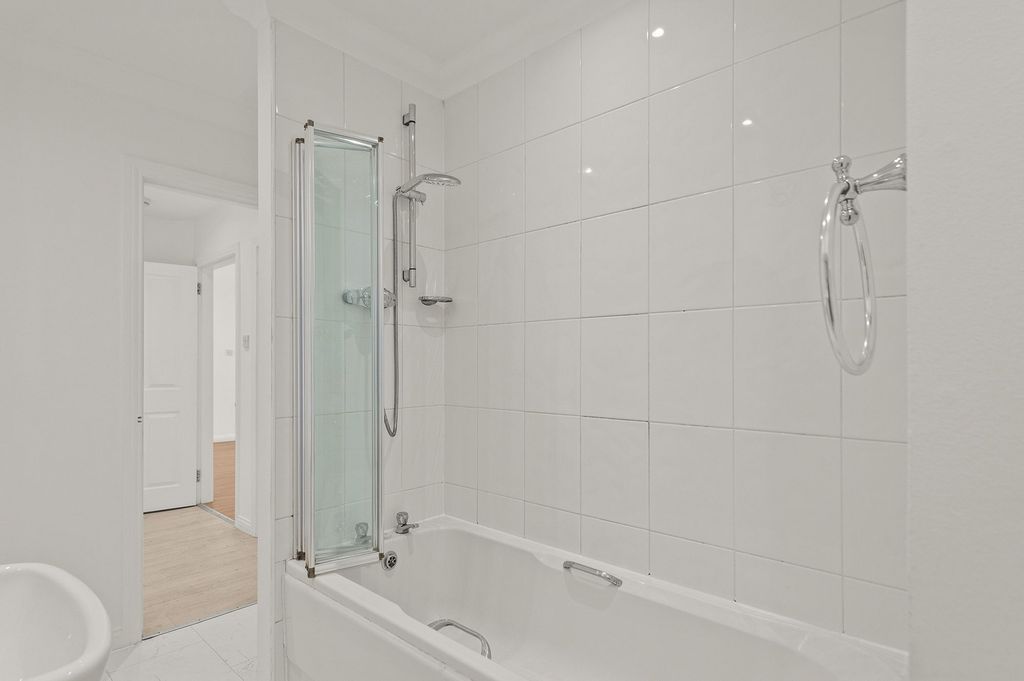 Additional image 14 of 2 bed flat for saleHunter Street, Auchterarder PH3