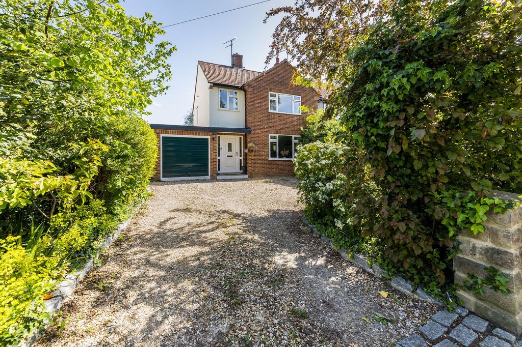 3 bed semi-detached house for saleFrilsham Street, Sutton Courtenay OX14