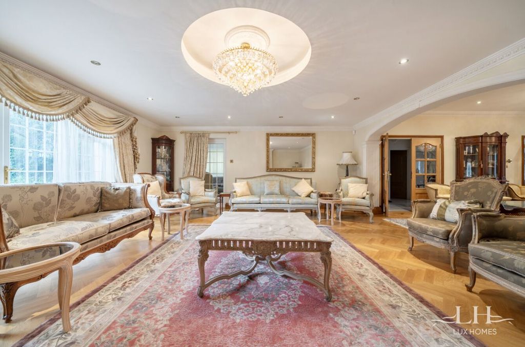 Additional image 2 of 4 bed detached house for saleNelmes Road, Emerson Park RM11