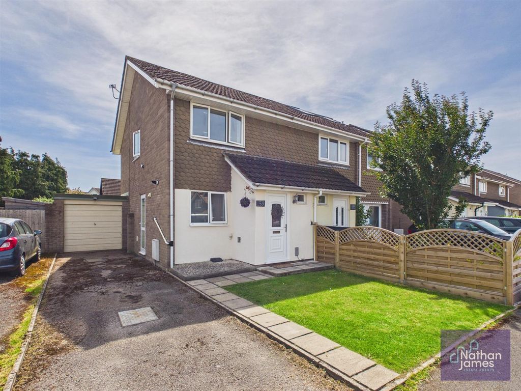 2 bed semi-detached house for saleCastle Lea, Caldicot NP26